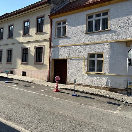 Albert Residence With Complimentary Parking Brasov Exterior photo