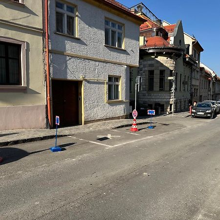 Albert Residence With Complimentary Parking Brasov Exterior photo